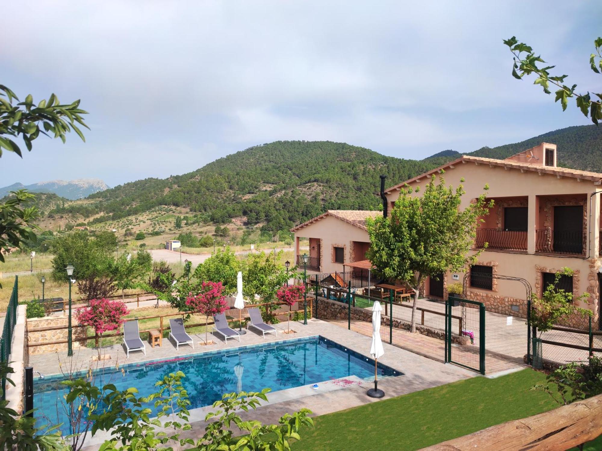 Riópar Casas Rurales La Loma מראה חיצוני תמונה