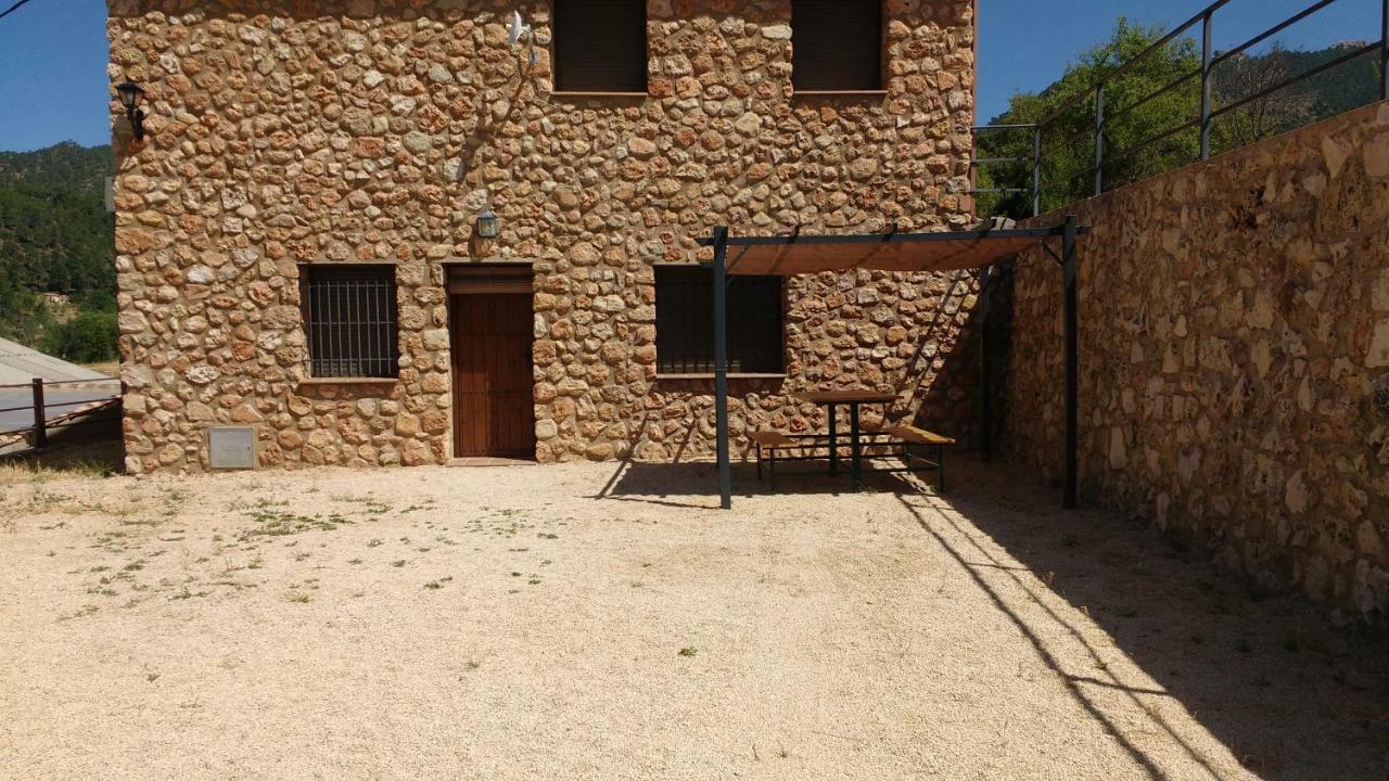 בית הארחה Riópar 	Casas Rurales La Loma מראה חיצוני תמונה
